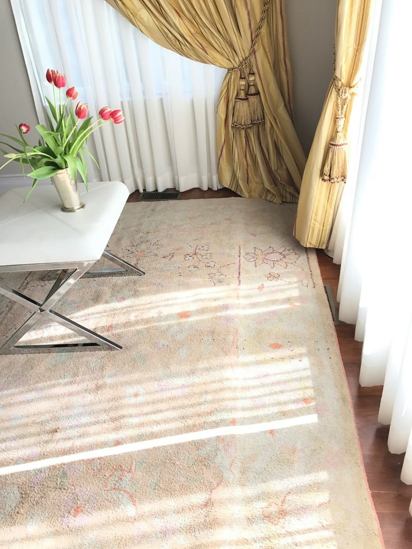 Antique Agra Cotton Area Rug Beige 6x9ft Circa 1920: Antique Agra Cotton Area Rug Beige 6x9ft Circa 1920 This is an authentic handmade antique Agra area rug from India, dating to circa 1920. Expertly hand-knotted from 100% cotton with a cotton foundatio