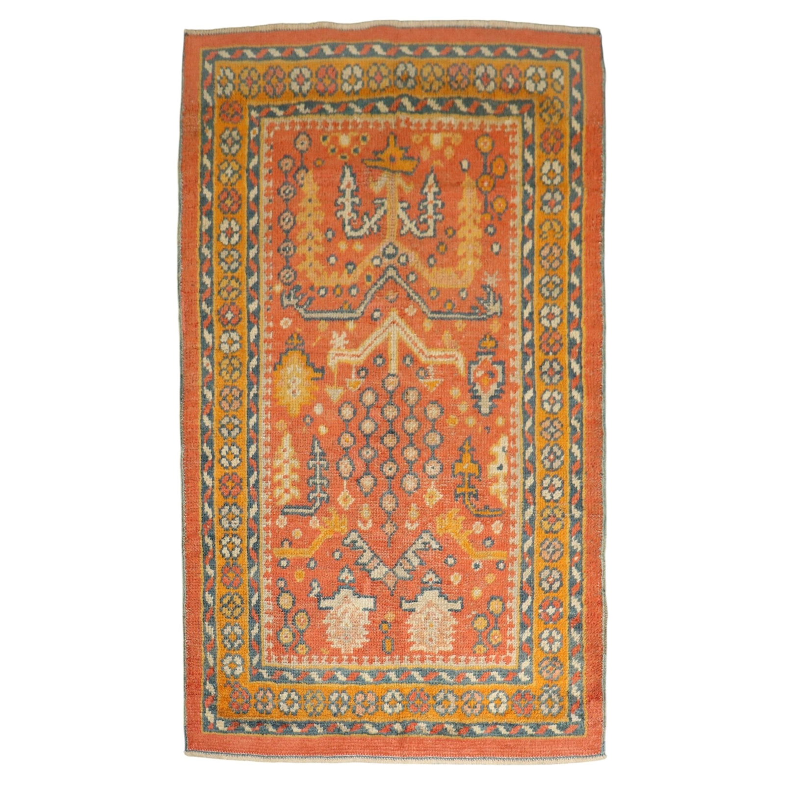 Antique Turkish Oushak Wool Rug 3'2 x 5'1: Antique Turkish Oushak Wool Rug 3'2 x 5'1 This authentic early 20th century Turkish Oushak rug features a rare small square size, crafted from hand-woven wool. The rug showcases traditional Oushak des