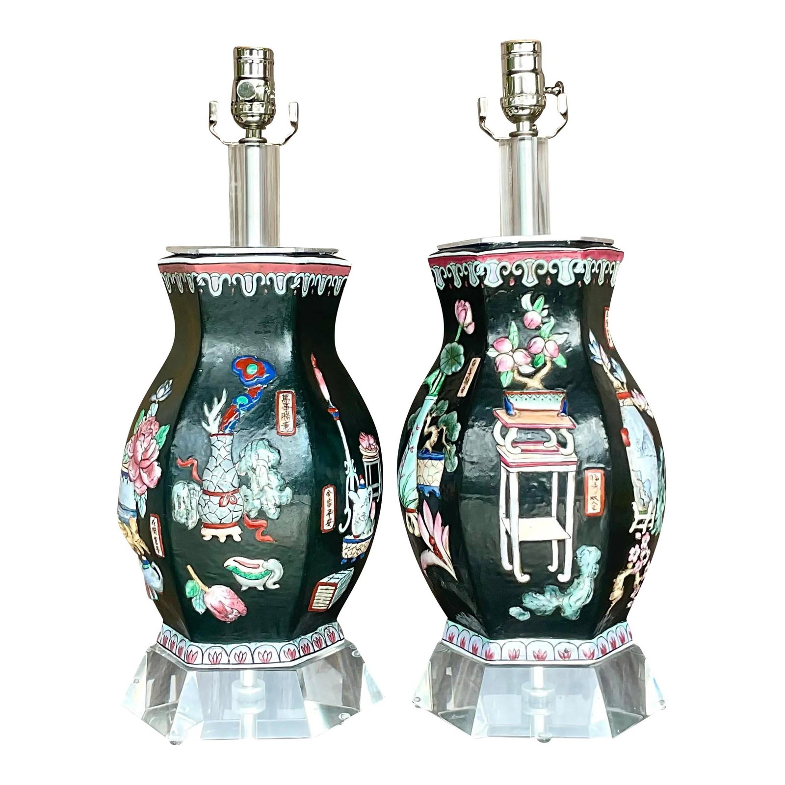 Chic Vintage Pair of Asian Chinoiserie Ceramic Lamps: Chic Vintage Pair of Asian Chinoiserie Ceramic Lamps This exquisite pair of vintage table lamps showcases a stunning Chinoiserie relief design against a matte black background. Each lamp is supported 