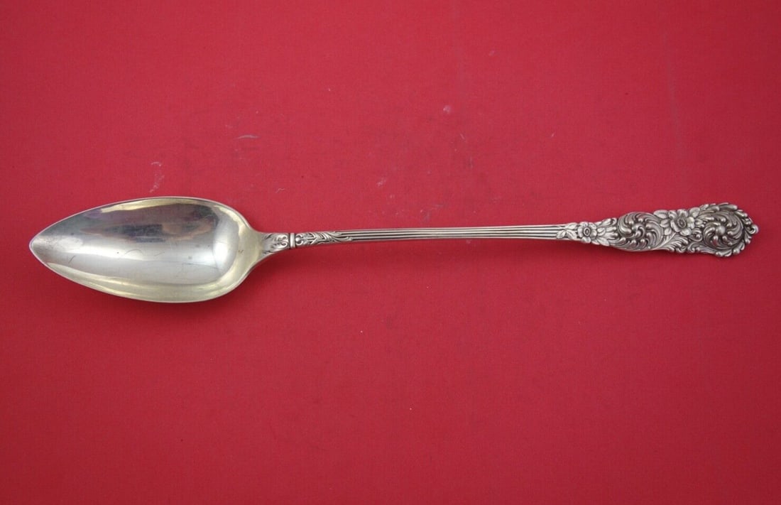 Reed & Barton Trajan Sterling Silver Stuffing Spoon 14.5 Inches: Reed & Barton Trajan Sterling Silver Stuffing Spoon 14.5 Inches This exquisite stuffing spoon from the Trajan pattern by Reed & Barton is crafted from high-quality sterling silver. Measuring 14 1/2 in