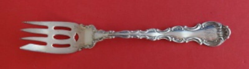 Gorham Strasbourg Sterling Silver 4-Tine Pastry Fork Monogrammed 5 3/4": Gorham Strasbourg Sterling Silver 4-Tine Pastry Fork Monogrammed 5 3/4" This exquisite pastry fork from the Strasbourg pattern by Gorham showcases a beautiful design crafted from sterling silver. Meas