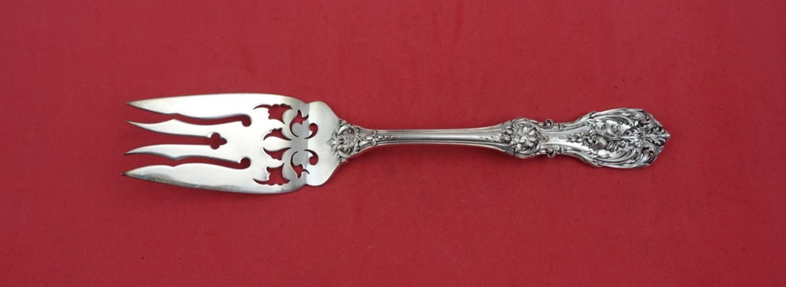 Reed and Barton Francis I Old Sterling Silver Cold Meat Fork 7 7/8 Inch: Reed and Barton Francis I Old Sterling Silver Cold Meat Fork 7 7/8 Inch This exquisite Sterling Silver Cold Meat Fork is part of the renowned Francis I Old pattern by Reed & Barton, dating from 1900 t