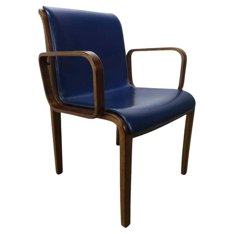 Bill Stephens Mid-Century Modern Dining Chair for Knoll: Bill Stephens Mid-Century Modern Dining Chair for Knoll Experience the elegance of mid-century modern design with this Bill Stephens for Knoll Dining Chair. This chair features a unique bentwood frame