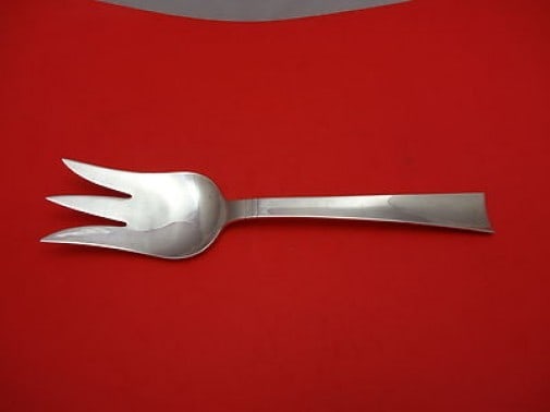 Allan Adler Sunset Pattern Sterling Silver Serving Fork 9 7/8": Allan Adler Sunset Pattern Sterling Silver Serving Fork 9 7/8" Experience elegance with this Sunset pattern serving fork by Allan Adler. Crafted from high-quality sterling silver, this 9 7/8" fork is 