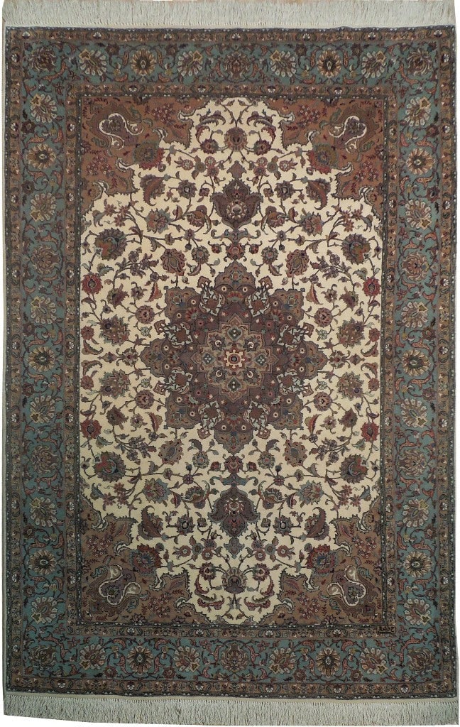 6 x 9 Persian Tabriz Rug 400 KPSI Kork Wool Silk Hand Knotted: 6 x 9 Persian Tabriz Rug 400 KPSI Kork Wool Silk Hand Knotted Free continental US Shipping This is a 6 x 9 Persian Quality Tabriz rug, hand-knotted with a fine Kork wool and silk pile. It features 400