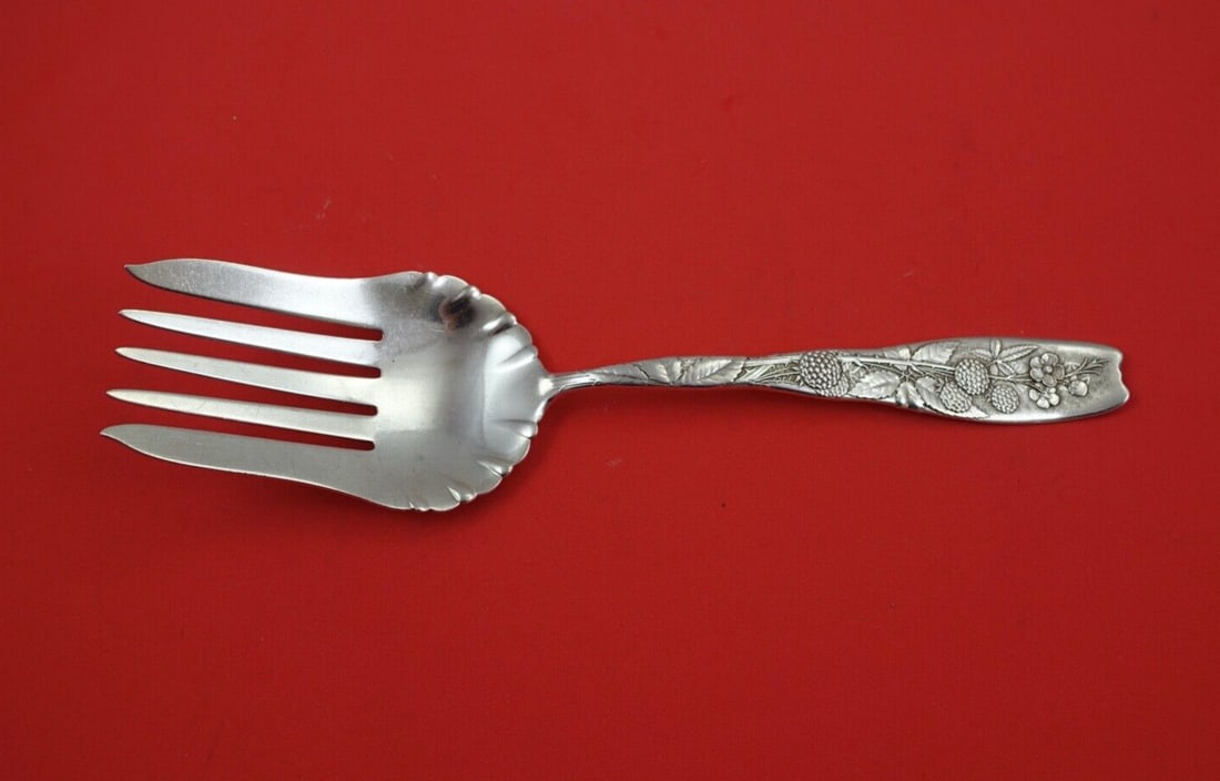 Whiting Berry Sterling Silver Salad Serving Fork Raspberry Motif 9 3/8" (1 of 2)