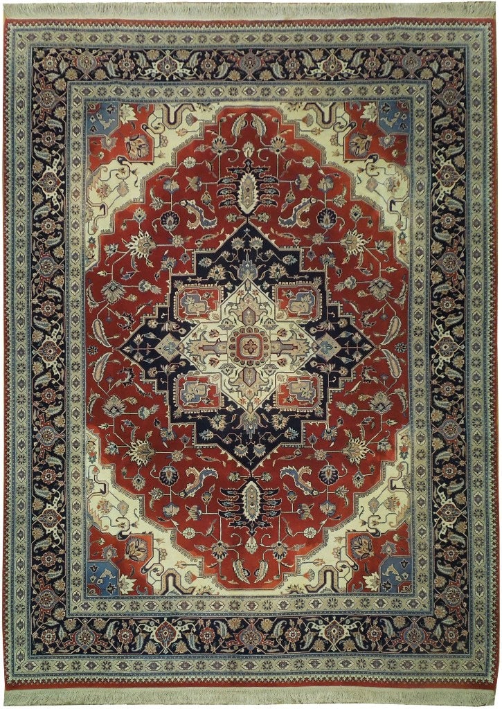 8.6 x 11.6 New Serapi Rug Hand-Knotted Soft Silky Wool: 8.6 x 11.6 New Serapi Rug Hand-Knotted Soft Silky Wool Free continental US Shipping This 8.6 x 11.6 rug is described as a new Serapi design, crafted from dense, soft, silky wool. It is hand-knotted an