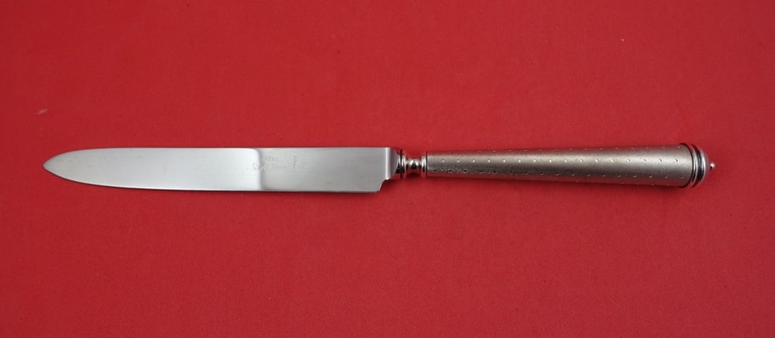 Silverplate Dinner Knife Neige SP Pattern by Alain Saint Joanis 10.25 Inch: Silverplate Dinner Knife Neige SP Pattern by Alain Saint Joanis 10.25 Inch This is a silverplated dinner knife in the Neige SP pattern by Alain Saint Joanis. Made in France, this post-1940 knife measu