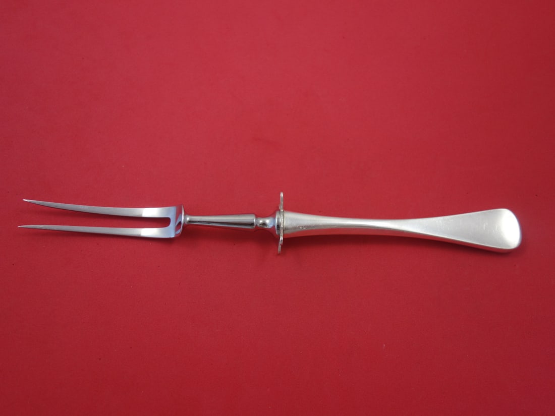 W&S Sorensen Patricia Sterling Silver Roast Carving Fork 11": W&S Sorensen Patricia Sterling Silver Roast Carving Fork 11" This exquisite roast carving fork is crafted by W&S Sorensen in sterling silver, featuring a hollow handle and stainless steel tines. Measu