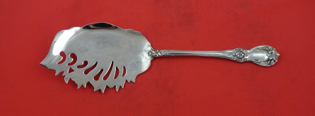Towle Old Master Sterling Silver Macaroni Server 10 3/8": Towle Old Master Sterling Silver Macaroni Server 10 3/8" This exquisite macaroni server from the Old Master pattern by Towle is crafted from high-quality sterling silver. Measuring 10 3/8 inches in le