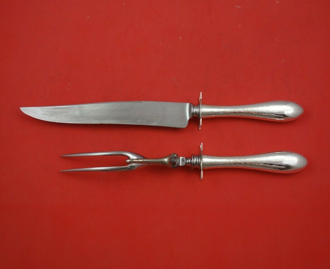 Shreve Antique Hammered Sterling Silver Steak Carving Set 2pc: Shreve Antique Hammered Sterling Silver Steak Carving Set 2pc Elevate your dining experience with this exquisite Antique Hammered Sterling Silver Steak Carving Set by Shreve. Crafted from sterling sil