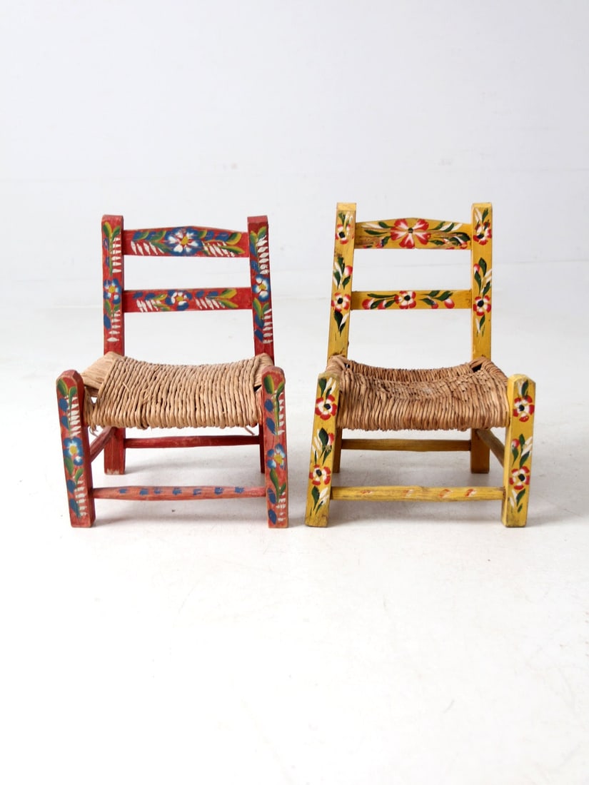 Pair of Hand-Painted Mexican Folk Art Children's Chairs with Woven Rush Seats (1 of 11)