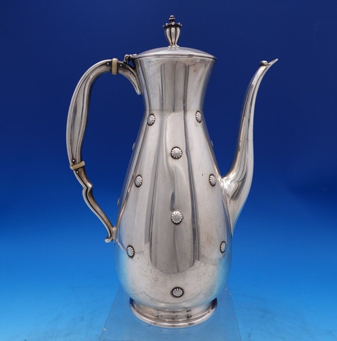 Reed and Barton Far East Sterling Silver Coffee Pot 11 inches: Reed and Barton Far East Sterling Silver Coffee Pot 11 inches Introducing the exquisite Far East Coffee Pot by Reed and Barton, crafted from high-quality sterling silver (.925). This elegant piece fea