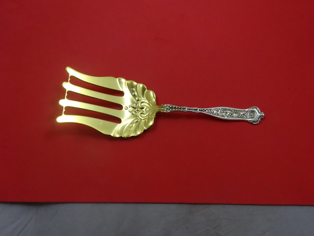 Whiting Dresden Sterling Silver Gold Wash Asparagus Fork 8.5 Inch: Whiting Dresden Sterling Silver Gold Wash Asparagus Fork 8.5 Inch This elegant asparagus fork is crafted from sterling silver and features the exquisite Dresden pattern by Whiting. Measuring 8 1/2 inc