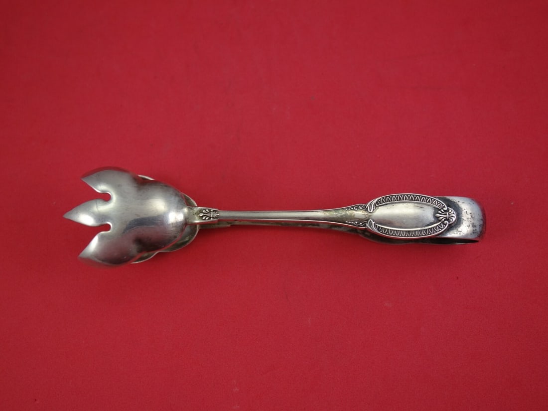 Buccellati Empire Sterling Silver Ice Tong 6 1/4 Inch Monogrammed: Buccellati Empire Sterling Silver Ice Tong 6 1/4 Inch Monogrammed This exquisite ice tong features the elegant Empire pattern by Buccellati, crafted from high-quality sterling silver. Measuring 6 1/4 