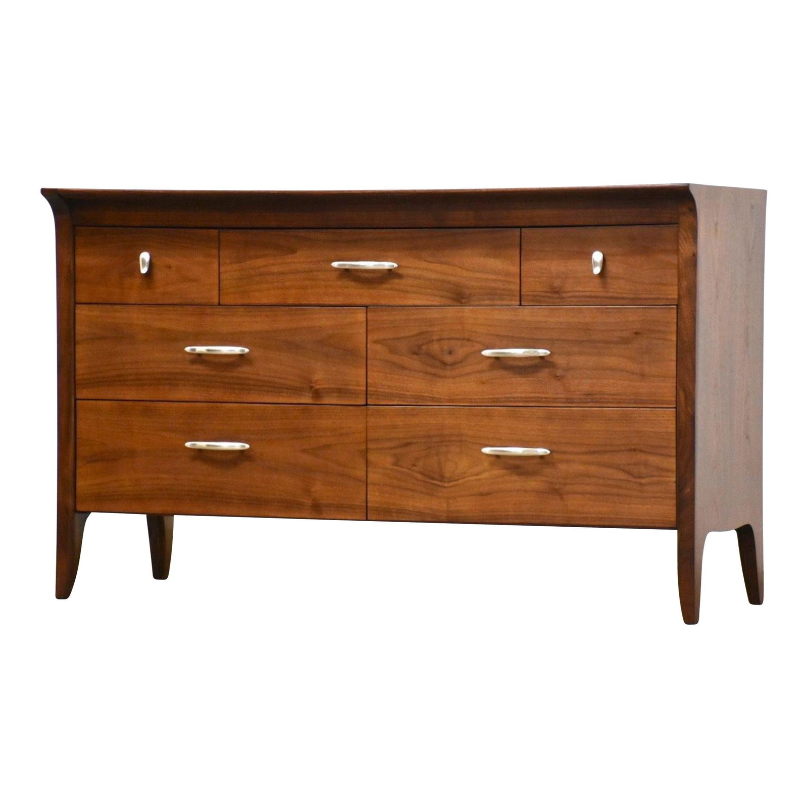 Mid Century Modern Drexel Profile Walnut Dresser 52" Wide: Mid Century Modern Drexel Profile Walnut Dresser 52" Wide This exquisite mid-century modern dresser features a stunning walnut finish complemented by aluminum hardware, crafted by Drexel Profile. Prof