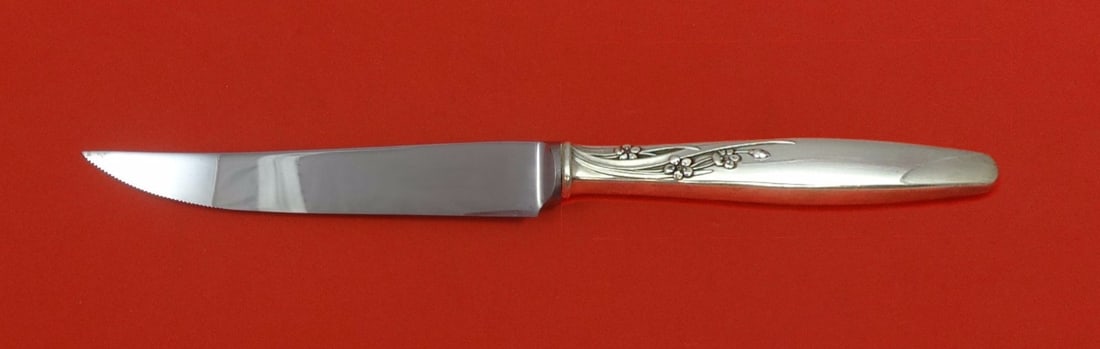Lunt Summer Song Sterling Silver Steak Knife Custom 8.5" Serrated Blade: Lunt Summer Song Sterling Silver Steak Knife Custom 8.5" Serrated Blade This exquisite steak knife features the elegant Summer Song pattern by Lunt, crafted from high-quality sterling silver with a ho