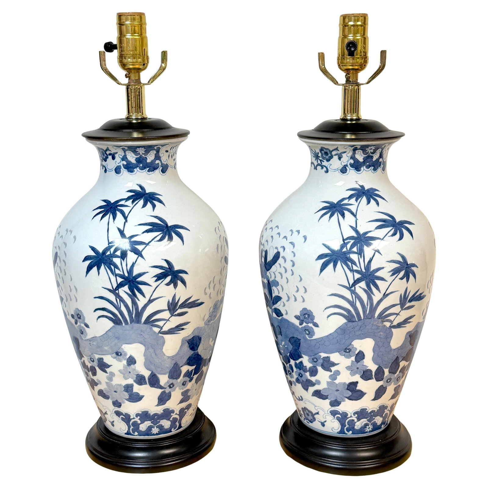 Set of 2 Canton Style Blue and White Porcelain Vase Lamps with Palm Motif: Set of 2 Canton Style Blue and White Porcelain Vase Lamps with Palm Motif This pair of Chinese Canton-style blue and white porcelain vases has been professionally converted into sculptural table lamps