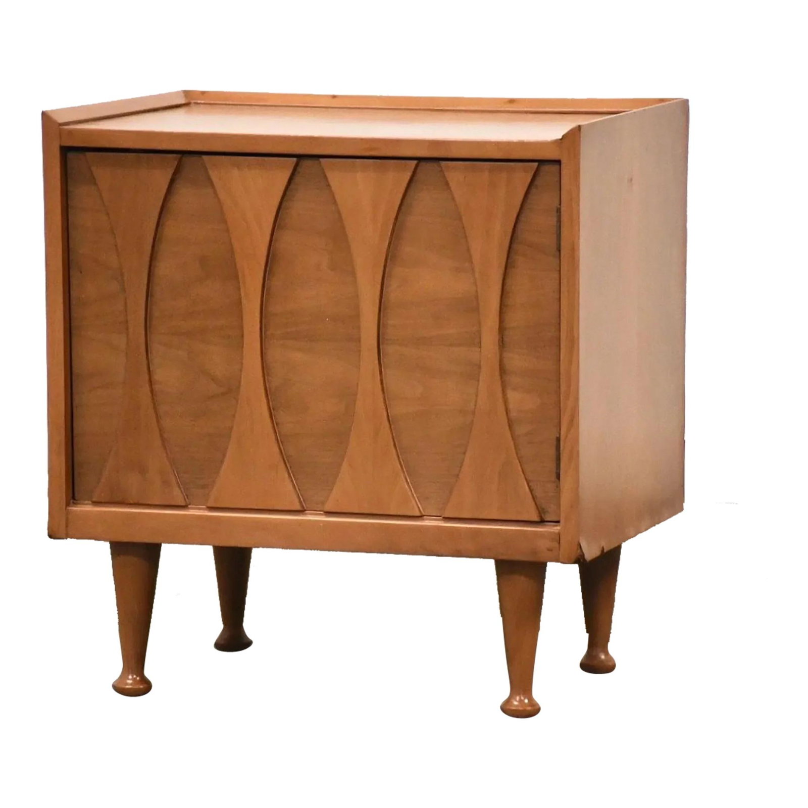 1960s Mid Century Modern Walnut Nightstand Vintage Design: 1960s Mid Century Modern Walnut Nightstand Vintage Design This stunning 1960s Mid Century Modern nightstand showcases a beautiful walnut construction, featuring a sleek design with a single push-to-op