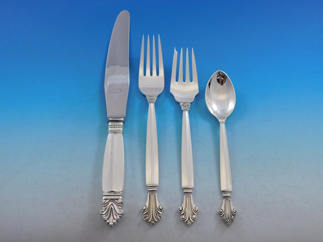 Georg Jensen Acanthus Sterling Silver 4-Piece Dinner Set: Georg Jensen Acanthus Sterling Silver 4-Piece Dinner Set Experience the elegance of dining with the Acanthus pattern by Georg Jensen. This exquisite 4-piece dinner size place setting is crafted from h