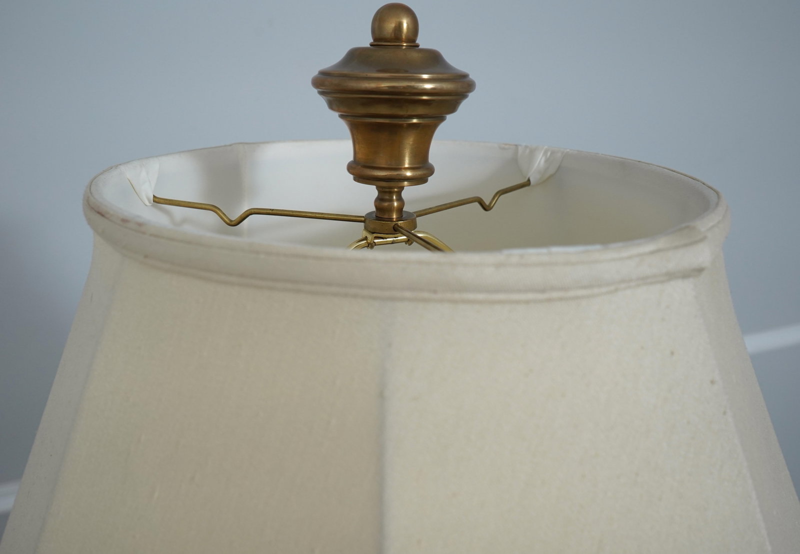 Large Brass Urn Table Lamp Heavy Solid - 3