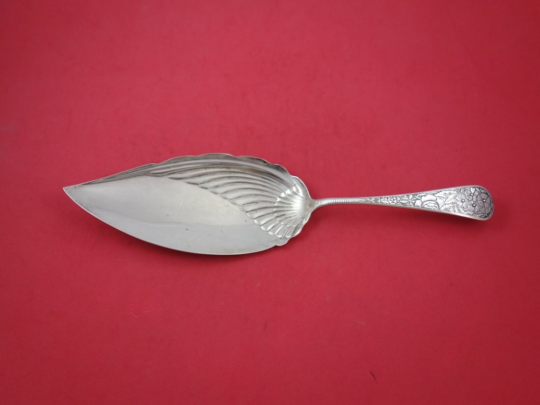 Gorham Delhi Sterling Silver Fish Server 12 Inch Serving Piece: Gorham Delhi Sterling Silver Fish Server 12 Inch Serving Piece This exquisite fish server from Gorham's Delhi pattern is a stunning example of 19th-century craftsmanship. Made from high-quality sterli