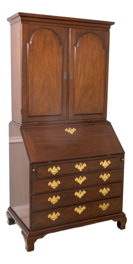 Mahogany Secretary Desk HN-14 Chippendale Reproduction by Historic Newport: Mahogany Secretary Desk HN-14 Chippendale Reproduction by Historic Newport This Kittinger Historic Newport HN-14 secretary desk is a licensed reproduction crafted in mahogany and mahogany veneer, refl