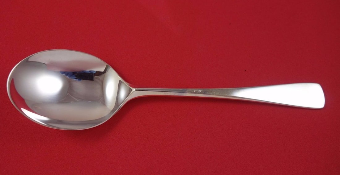 MEMA-GAB Sten Sture .830 Silver Cream Soup Spoon 7 Inch: MEMA-GAB Sten Sture .830 Silver Cream Soup Spoon 7 Inch This exquisite cream soup spoon features a classic design by MEMA-GAB, crafted from .830 silver. Measuring 7 inches in length, this pre-owned pi