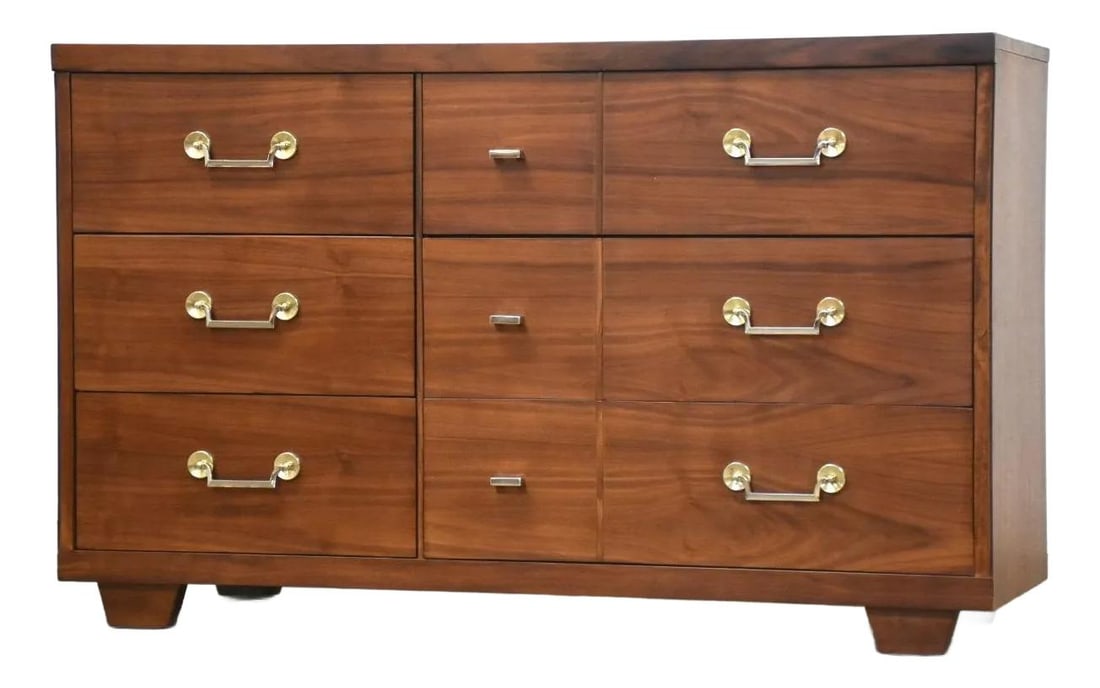 1960s Walnut Mid Century Modern Dresser with Steel Pulls: 1960s Walnut Mid Century Modern Dresser with Steel Pulls This exquisite mid-century modern dresser, crafted from rich walnut, features six spacious drawers adorned with polished steel pulls. Professio