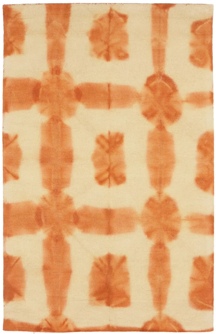 Marigold Hand-Tufted Wool Rug 5x8 ft Modern Abstract Design: Marigold Hand-Tufted Wool Rug 5x8 ft Modern Abstract Design Enhance your space with this stunning Hand-Tufted Tie-Dye Wool Plush Rug, featuring a vibrant marigold color that adds a modern touch to any