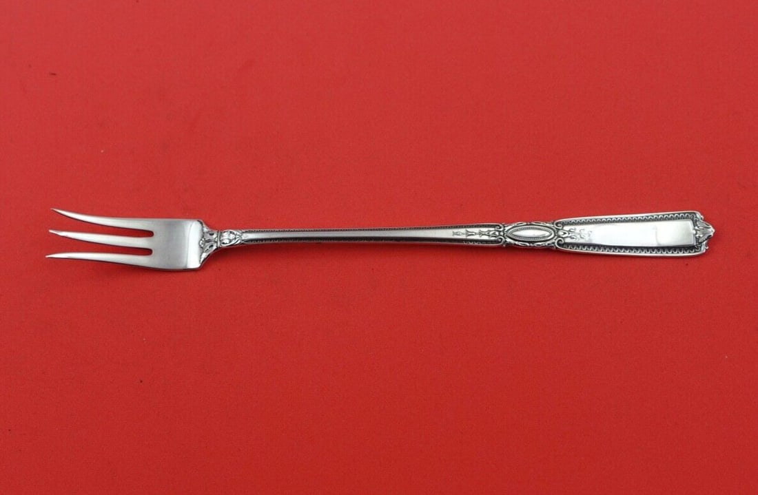 Wallace Renaissance Sterling Silver Pickle Fork 7.5 Inch Flatware (1 of 2)