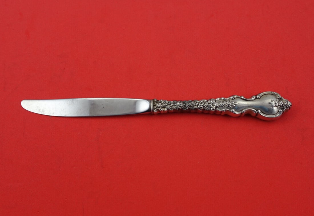 International Sterling Silver Du Barry Junior Knife 7 1/4 Inches: International Sterling Silver Du Barry Junior Knife 7 1/4 Inches This exquisite junior knife is part of the Du Barry pattern by International Sterling Silver, measuring 7 1/4 inches. Crafted from ster