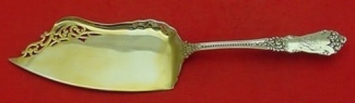 Reed & Barton La Marquise Sterling Silver Fish Server 10 3/4" Goldwashed: Reed & Barton La Marquise Sterling Silver Fish Server 10 3/4" Goldwashed This beautiful fish server from the La Marquise pattern by Reed & Barton is crafted from sterling silver and features a lightly
