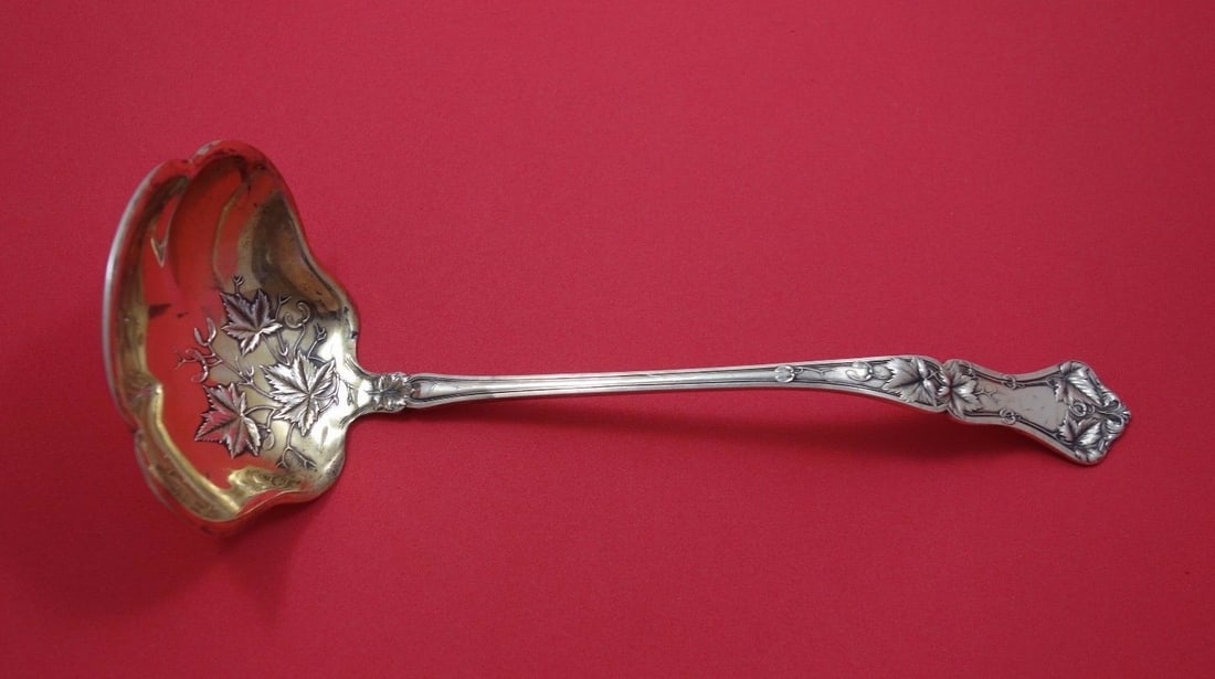 International Edgewood Sterling Silver Oyster Ladle Gold Washed 10.5 Inch: International Edgewood Sterling Silver Oyster Ladle Gold Washed 10.5 Inch Introducing the Edgewood Oyster Ladle by International, crafted from high-quality sterling silver with a stunning gold wash fi