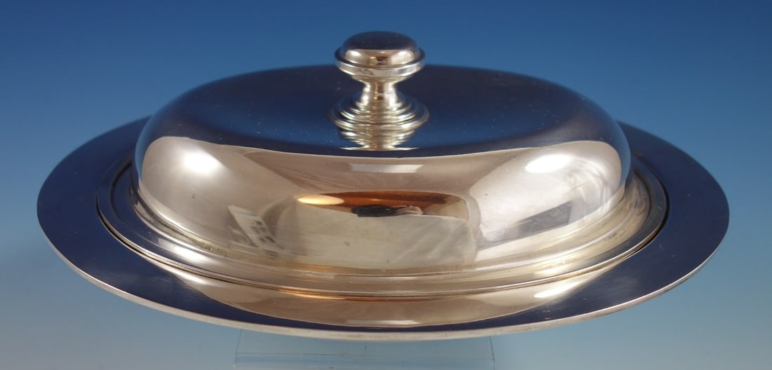 Reed & Barton Pointed Antique Sterling Silver Covered Vegetable Dish (1 of 8)