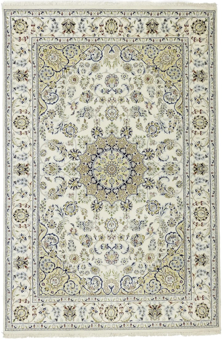 Handmade Floral Silk Wool Area Rug 6'0 x 9'0 Traditional Design: Handmade Floral Silk Wool Area Rug 6'0 x 9'0 Traditional Design Elevate your living space with this exquisite 6'0 x 9'0 ft traditional floral handmade Oriental rug. Crafted in India, this rug combines