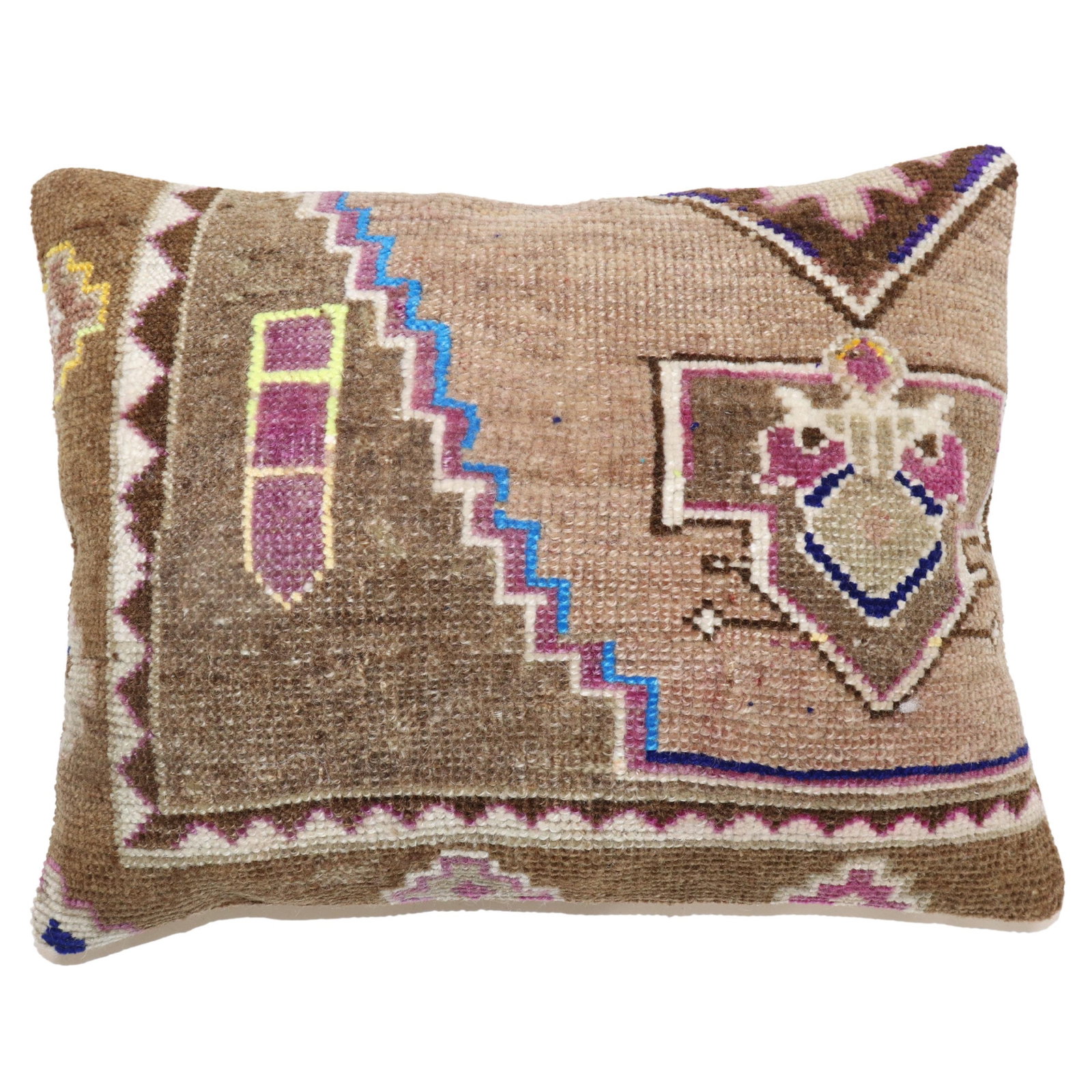 Bohemian Vintage Turkish Kars Rug Pillow 15 x 19 Iran: Bohemian Vintage Turkish Kars Rug Pillow 15 x 19 Iran This exquisite vintage Turkish Kars rug pillow showcases a beautiful bohemian style, perfect for enhancing your home decor. Crafted from a unique 