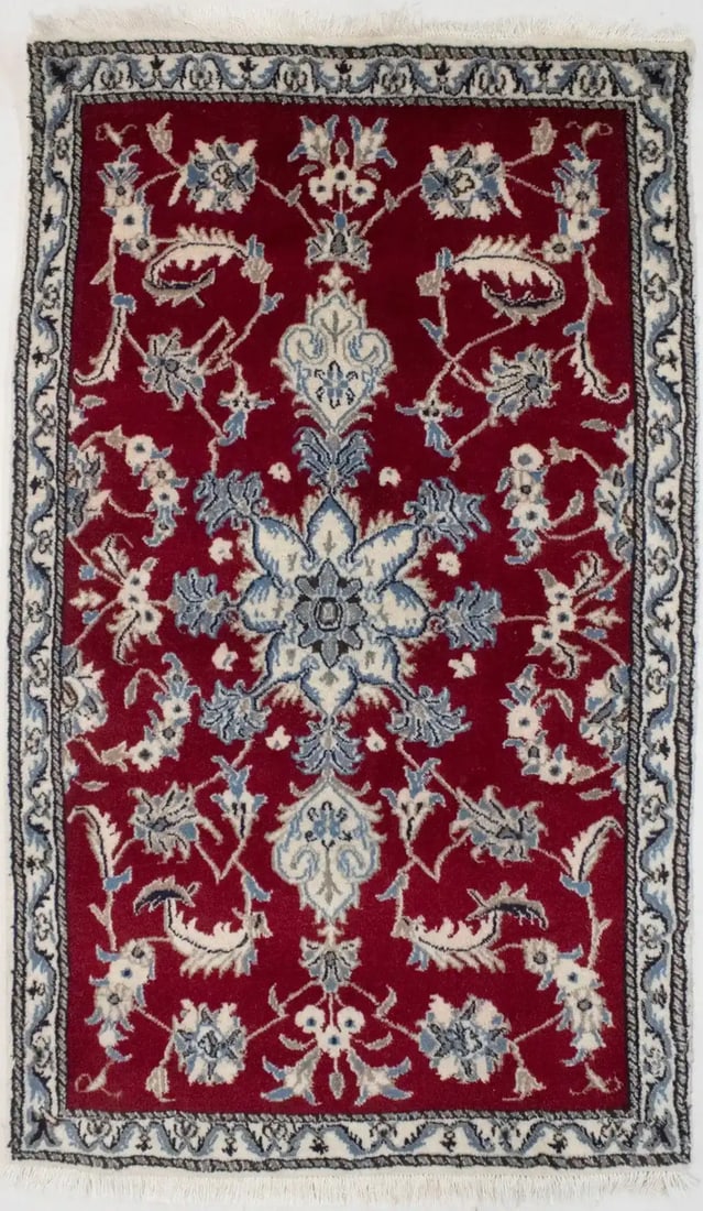 Handmade 3x5 Red Floral Oriental Area Rug Wool Modern Design: Handmade 3x5 Red Floral Oriental Area Rug Wool Modern Design Enhance your space with this stunning 3X5 Handmade Red Oriental Rug, featuring a classic floral design that adds a touch of elegance to any