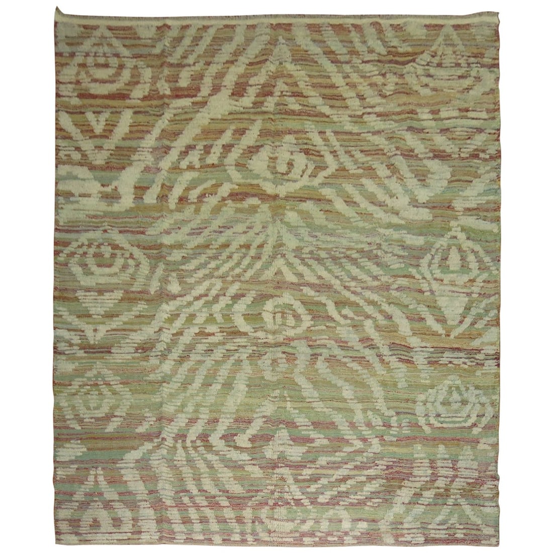 Unique Turkish Mid-Century Modern Hand-Knotted Wool Carpet 99 x 126: Unique Turkish Mid-Century Modern Hand-Knotted Wool Carpet 99 x 126 Discover the beauty of this Turkish Inspired Flat-Weave Carpet, a unique piece that blends traditional craftsmanship with modern des