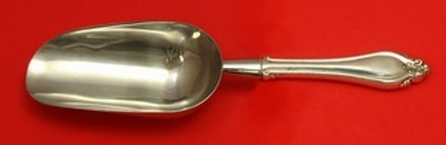 Reed and Barton La Perle Sterling Silver Ice Scoop Custom Made: Reed and Barton La Perle Sterling Silver Ice Scoop Custom Made Discover the exquisite La Perle ice scoop by Reed and Barton, crafted from high-quality sterling silver. This custom-made piece features 