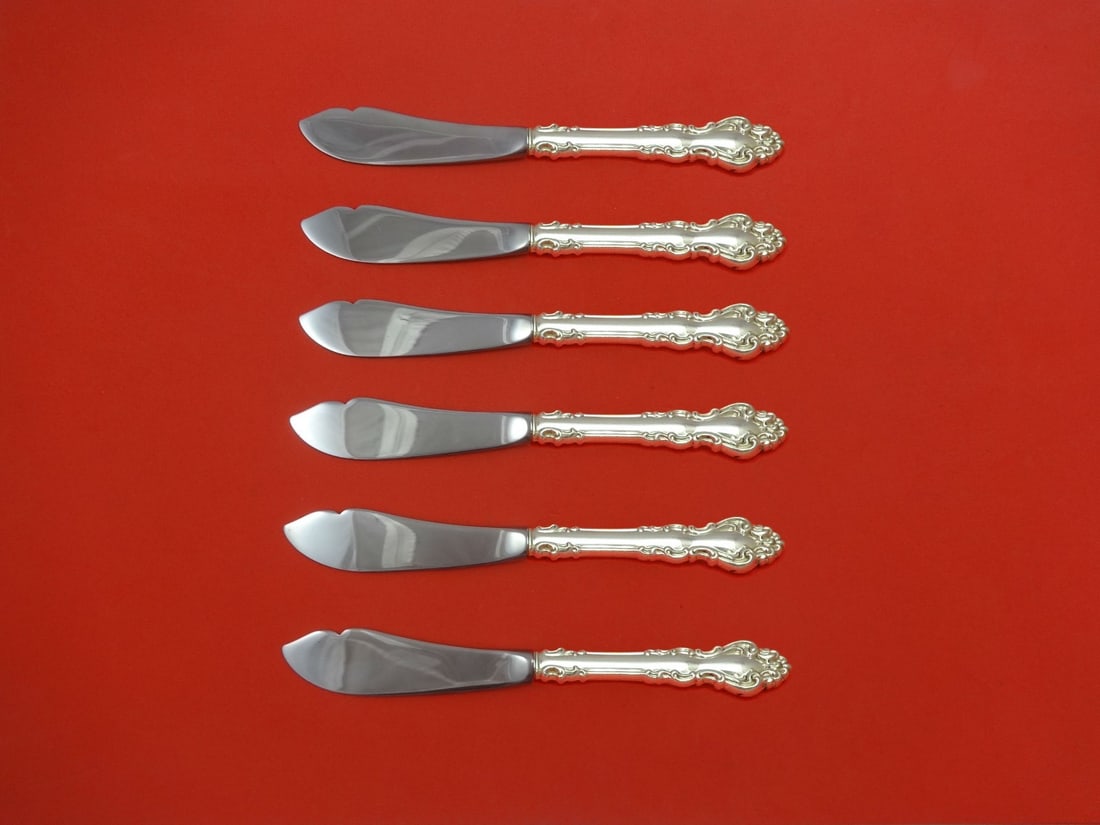 Reed and Barton Spanish Baroque Sterling Silver Trout Knife Set 6pc Custom: Reed and Barton Spanish Baroque Sterling Silver Trout Knife Set 6pc Custom This exquisite 6-piece Trout Knife Set features the elegant Spanish Baroque pattern by Reed and Barton. Each knife is crafted