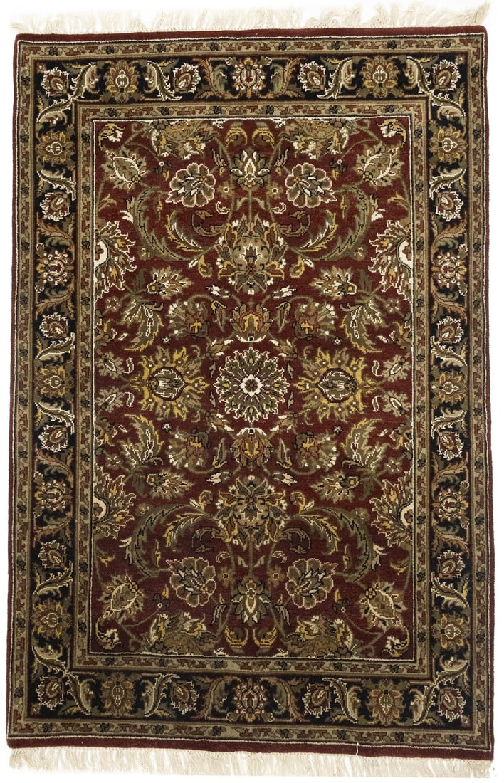 Hand-Knotted Wool Area Rug Modern Floral Pattern 4'2 x 6'3 India: Hand-Knotted Wool Area Rug Modern Floral Pattern 4'2 x 6'3 India This handmade Agra Jaipur area rug features a thick pile and a luxurious feel, making it an elegant addition to any home decor. Crafted