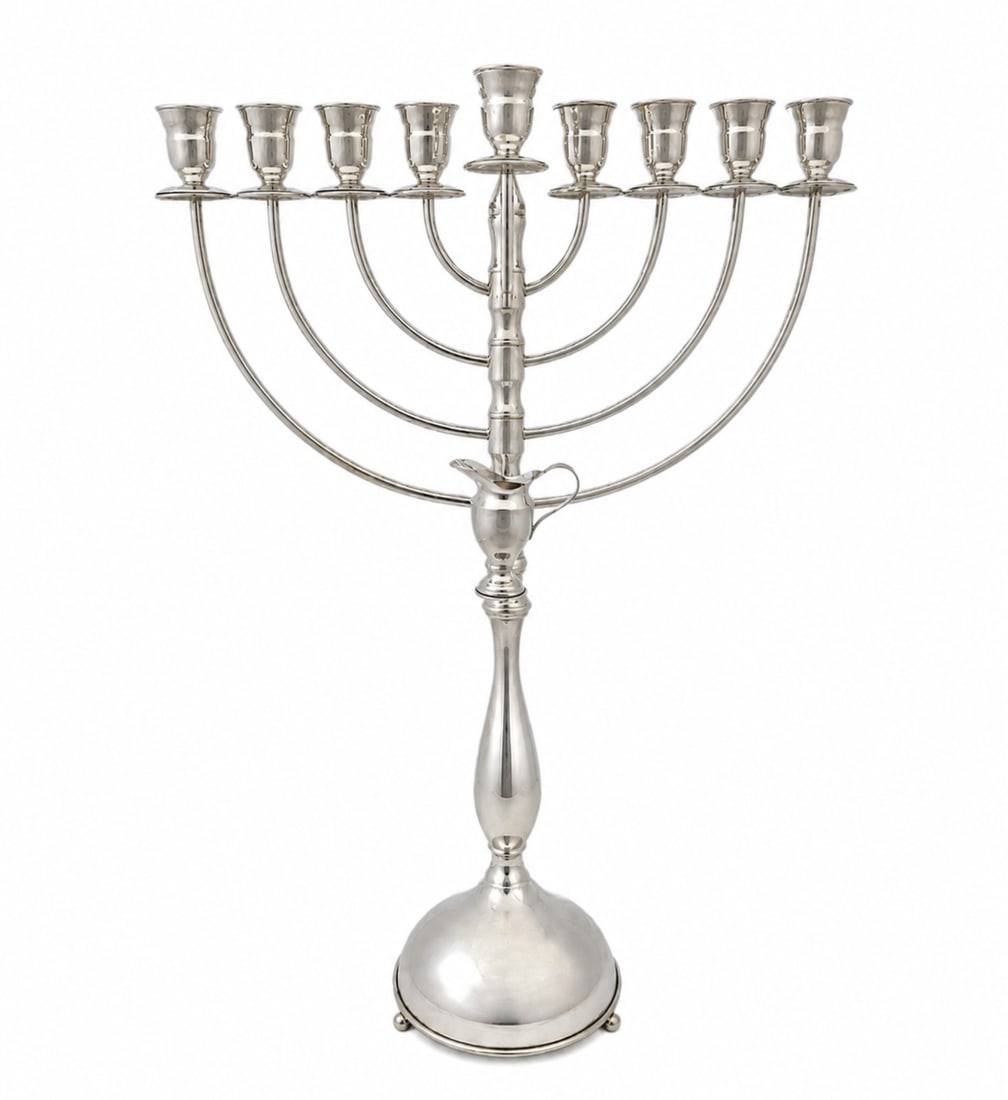 Elegant Italian 925 Sterling Silver Round Menorah 24 Inches: Elegant Italian 925 Sterling Silver Round Menorah 24 Inches This exquisite Italian 925 sterling silver Chanukah Menorah showcases a modern design with smooth, rounded shapes and a glossy, shiny finish