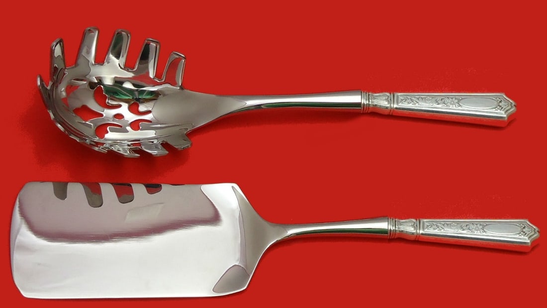 2pc Gorham Saint Dunstan Sterling Pasta and Lasagna Server Set: 2pc Gorham Saint Dunstan Sterling Pasta and Lasagna Server Set Custom two-piece Italian serving set by Gorham in the Saint Dunstan chased pattern. The set features sterling silver custom-made hollow h