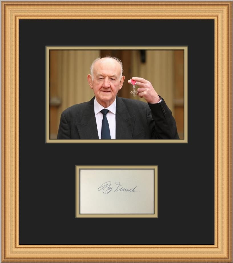 Framed Ray French Signed Cut Signature Display Rugby Broadcaster (1 of 3)