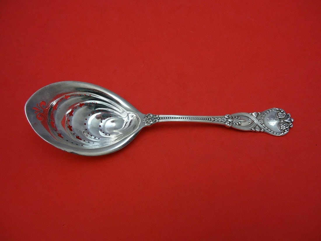 Rare Tiffany & Co Saint James Sterling Silver Ice Spoon 9 3/8": Rare Tiffany & Co Saint James Sterling Silver Ice Spoon 9 3/8" Discover the exquisite Saint James ice spoon by Tiffany & Co., crafted from high-quality sterling silver. This rare serving piece measure