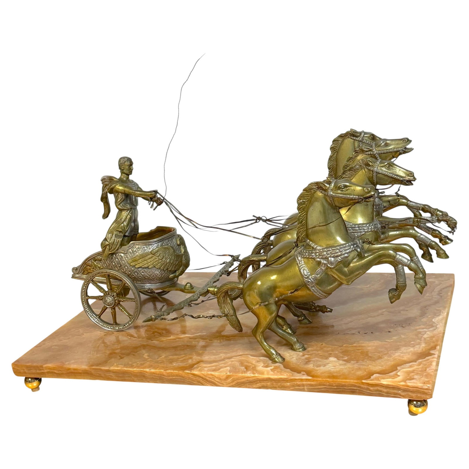 Italian Grand Tour Bronze Quadriga Sculpture on Onyx Plinth: Italian Grand Tour Bronze Quadriga Sculpture on Onyx Plinth This monumental Grand Tour sculpture from early 20th-century Italy depicts an Imperial Roman triumphator driving a four-horse quadriga. Craf
