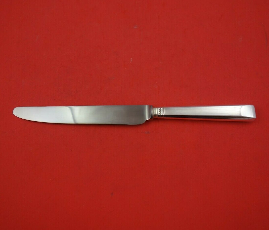 James Robinson London Octagonal Sterling Silver Dinner Knife 9.5 Inch: James Robinson London Octagonal Sterling Silver Dinner Knife 9.5 Inch Enhance your dining experience with this exquisite London Octagonal dinner knife by James Robinson. Crafted from high-quality ster