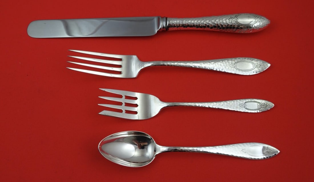 International Sterling Silver Stuyvesant 4-Piece Fork Set: International Sterling Silver Stuyvesant 4-Piece Fork Set Enhance your dining experience with this exquisite Stuyvesant 4-piece setting by International Sterling Silver. Crafted from high-quality ster