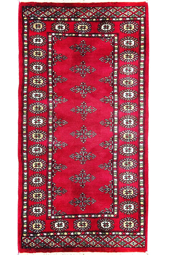 2.6 x 4' Star Jaldar Bokara Rug Handknotted Soft Wool Pakistan: 2.6 x 4' Star Jaldar Bokara Rug Handknotted Soft Wool Pakistan Free continental US Shipping Discover the beauty of the 2.6 x 4' Star Jaldar Bokara Rug, a stunning example of traditional Pakistani craf